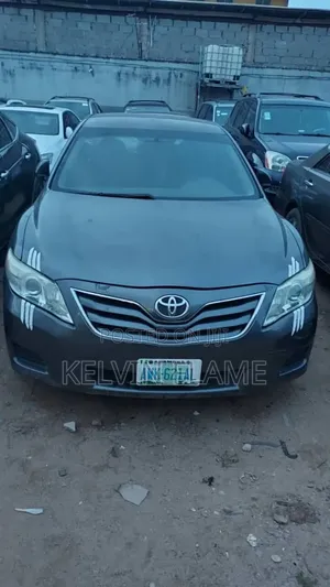 Toyota Camry 2008 Gray
