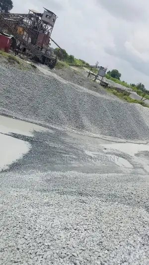Construction Alliances for Road, Granite and Irons Chipping