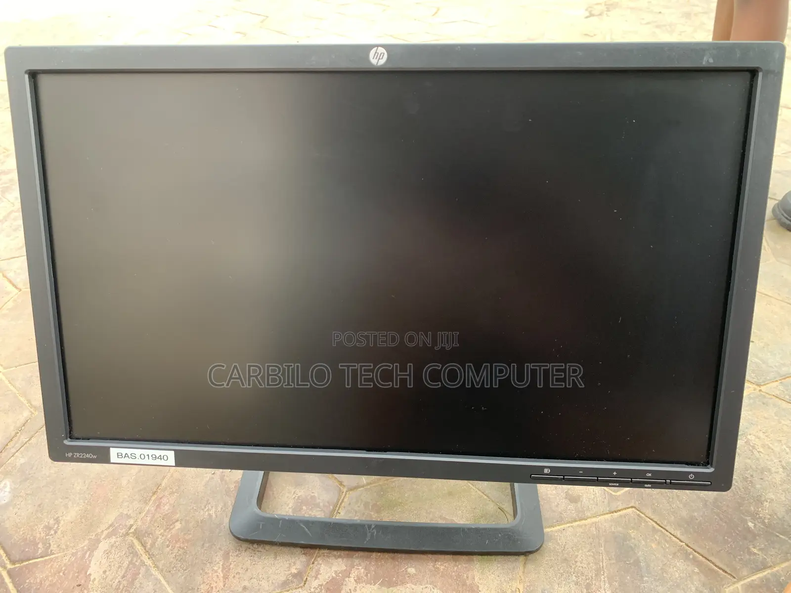 Hp Zr2240w