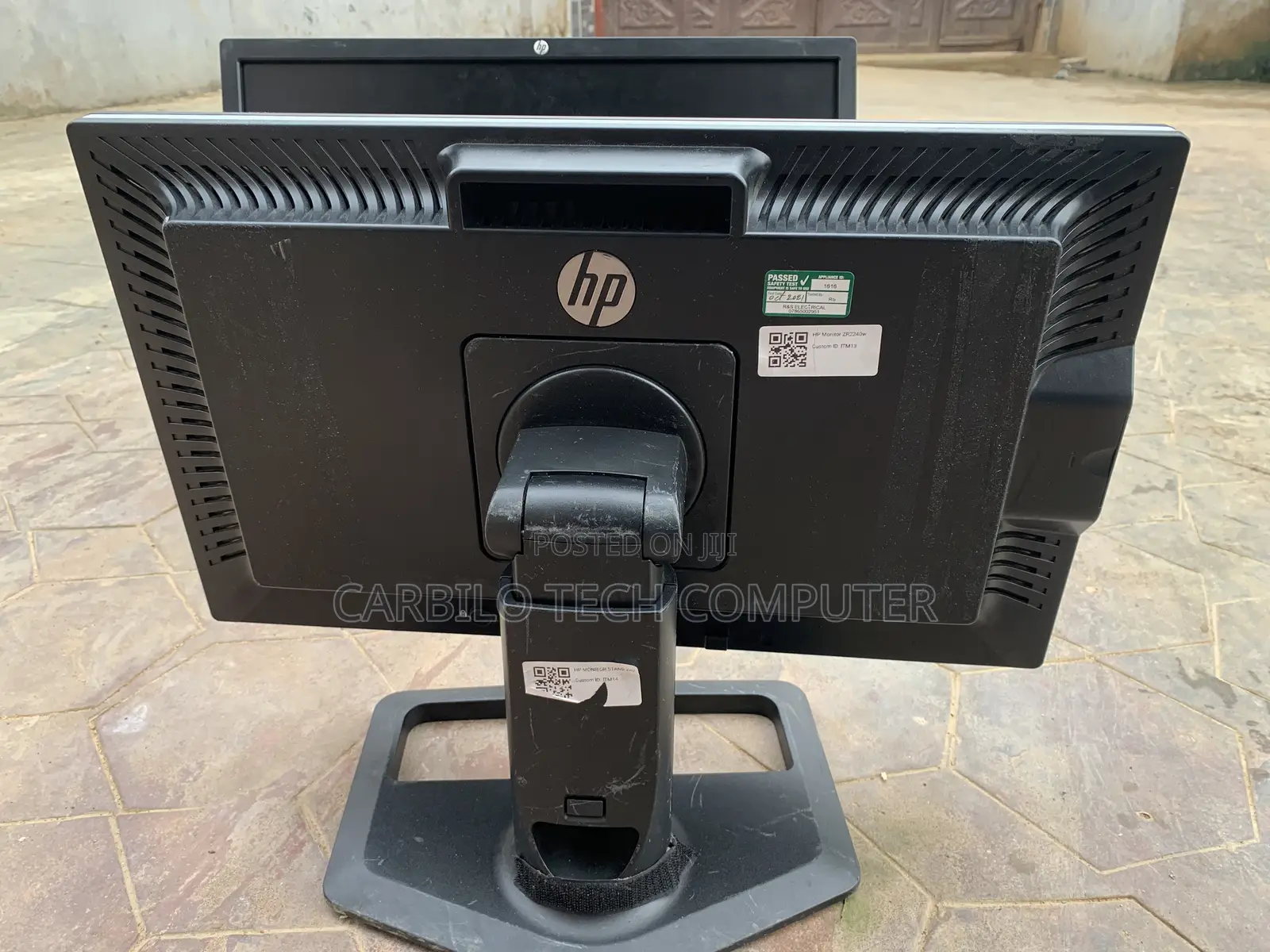 Hp Zr2240w