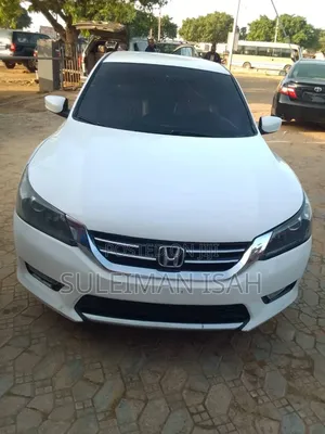 Honda Accord EX 4dr Sedan FWD (2.4L 4cyl 2A) 2013 White