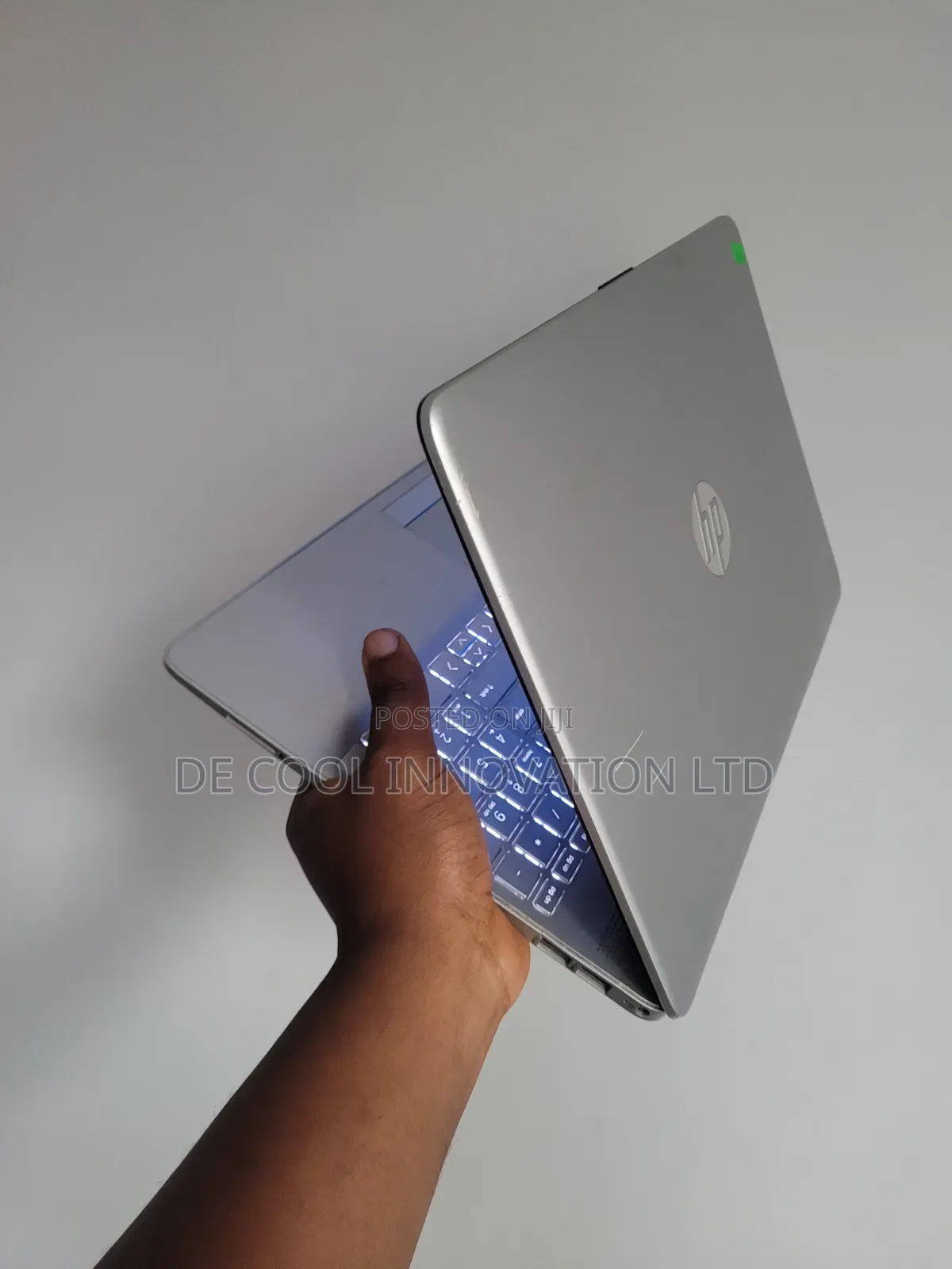 Laptop HP 255 G8 8GB AMD Ryzen SSD 256GB