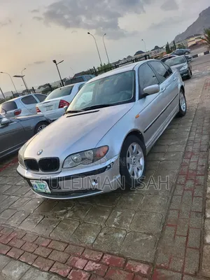 BMW 3 Series 325i RWD 2005 Silver