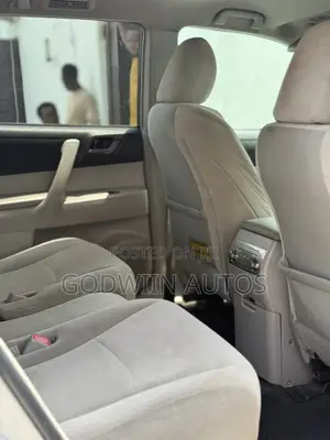 Toyota Highlander 2012 Silver