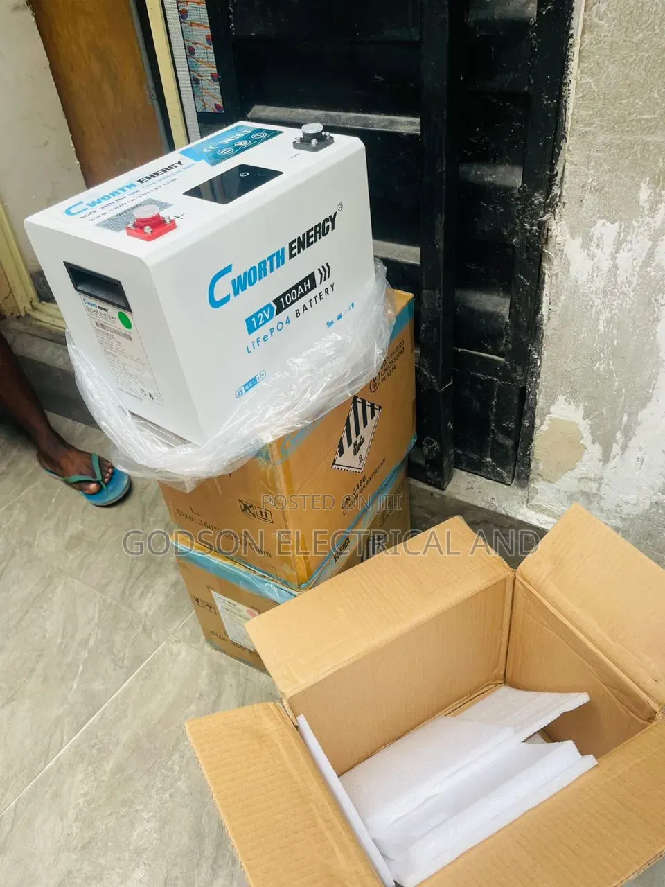 100ah Cworth Lithium Battery