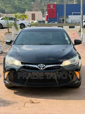 Toyota Camry 2016 Black