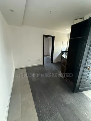 1bdrm Apartment in Lekki Phase 1 for rent