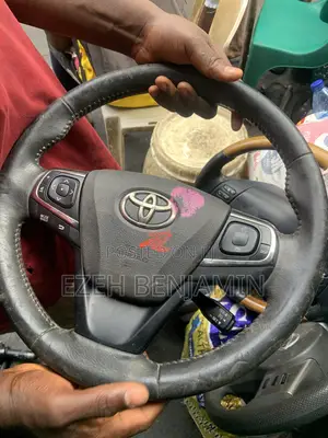 Steering Wheel Toyota Avalon 2014