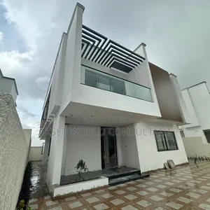 5bdrm Duplex in Lekki Phase 1 for sale