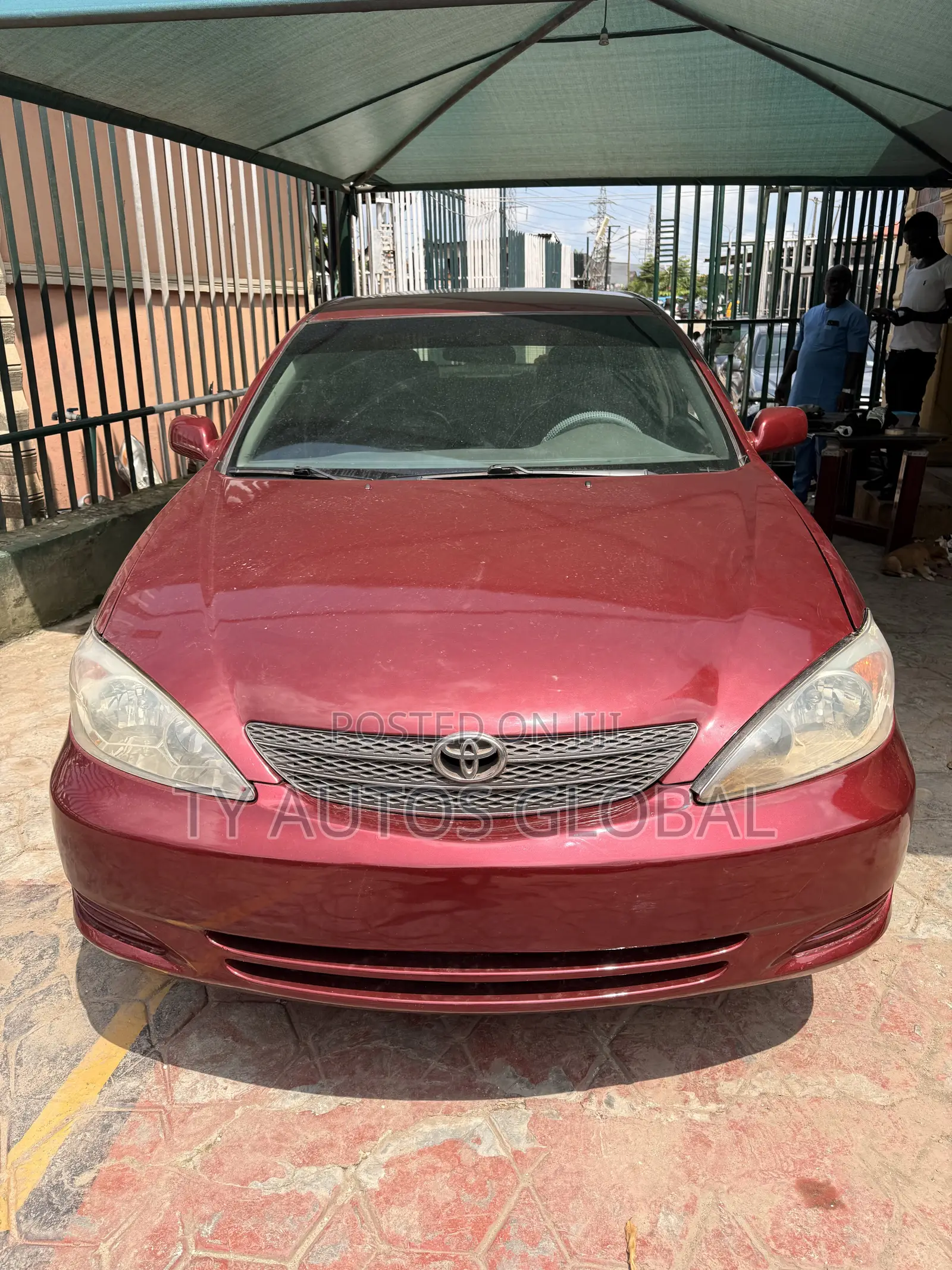 Toyota Camry LE 4dr Sedan (2.4L 4cyl 5M) 2004 Red