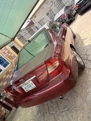 Toyota Camry LE 4dr Sedan (2.4L 4cyl 5M) 2004 Red