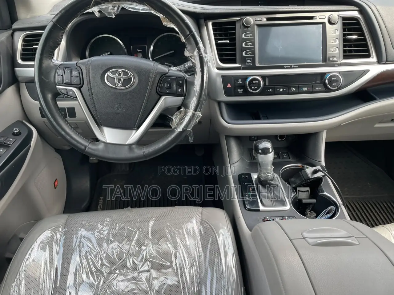 Toyota Highlander Limited 4dr SUV AWD (3.5L 6cyl 6A) 2015 Silver