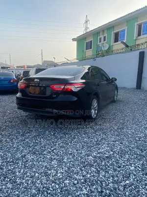 Toyota Camry LE (2.5L 4cyl 8A) 2019 Black