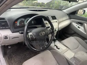 Toyota Camry 2.4 SE Automatic 2008 Black