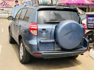 Toyota RAV4 2012 Blue