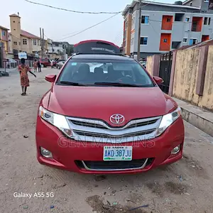Toyota Venza 2011 Red