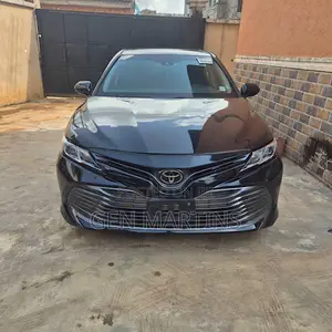Toyota Camry 2018 Black