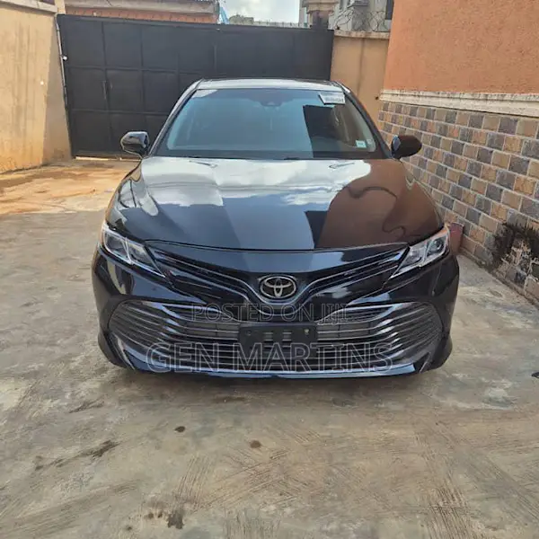 Toyota Camry 2018 Black
