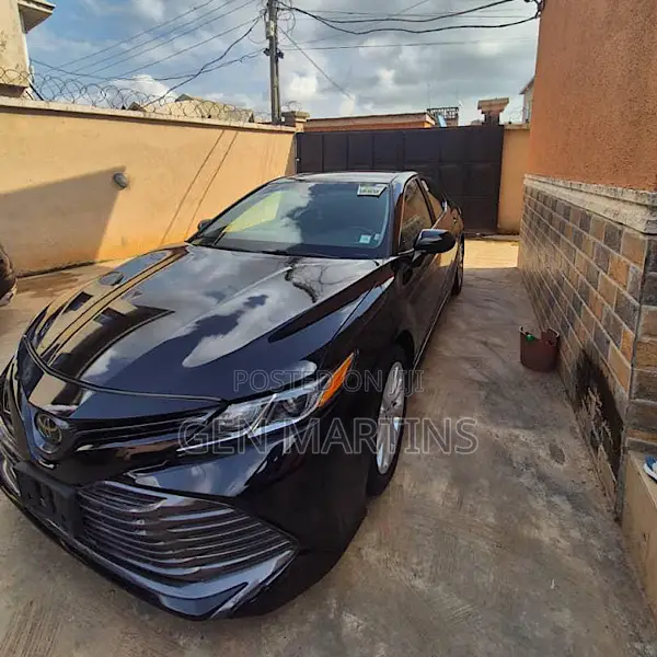 Toyota Camry 2018 Black