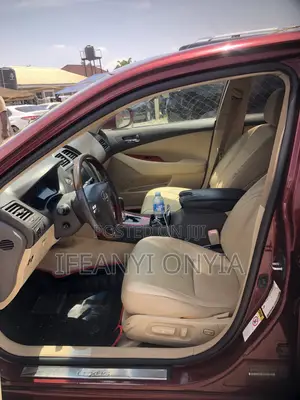 Lexus ES 350 2010 Red