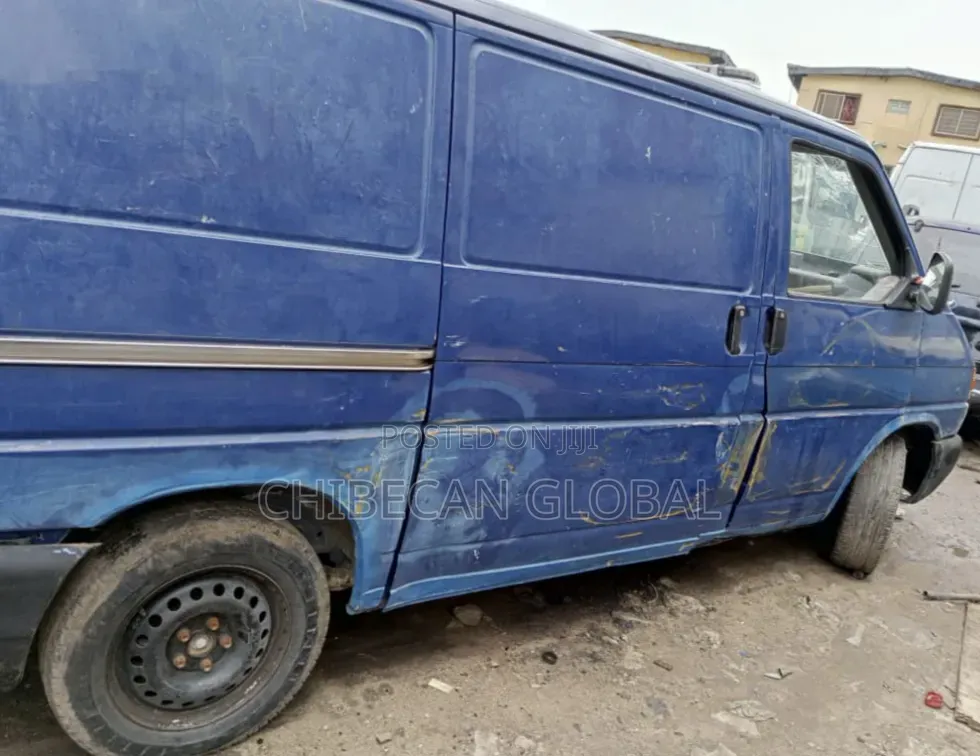 Volkswagen Transporter 2003 Blue