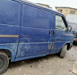 Volkswagen Transporter 2003 Blue