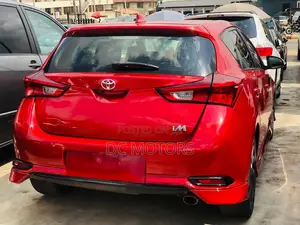 Toyota Corolla 2017 Burgundy