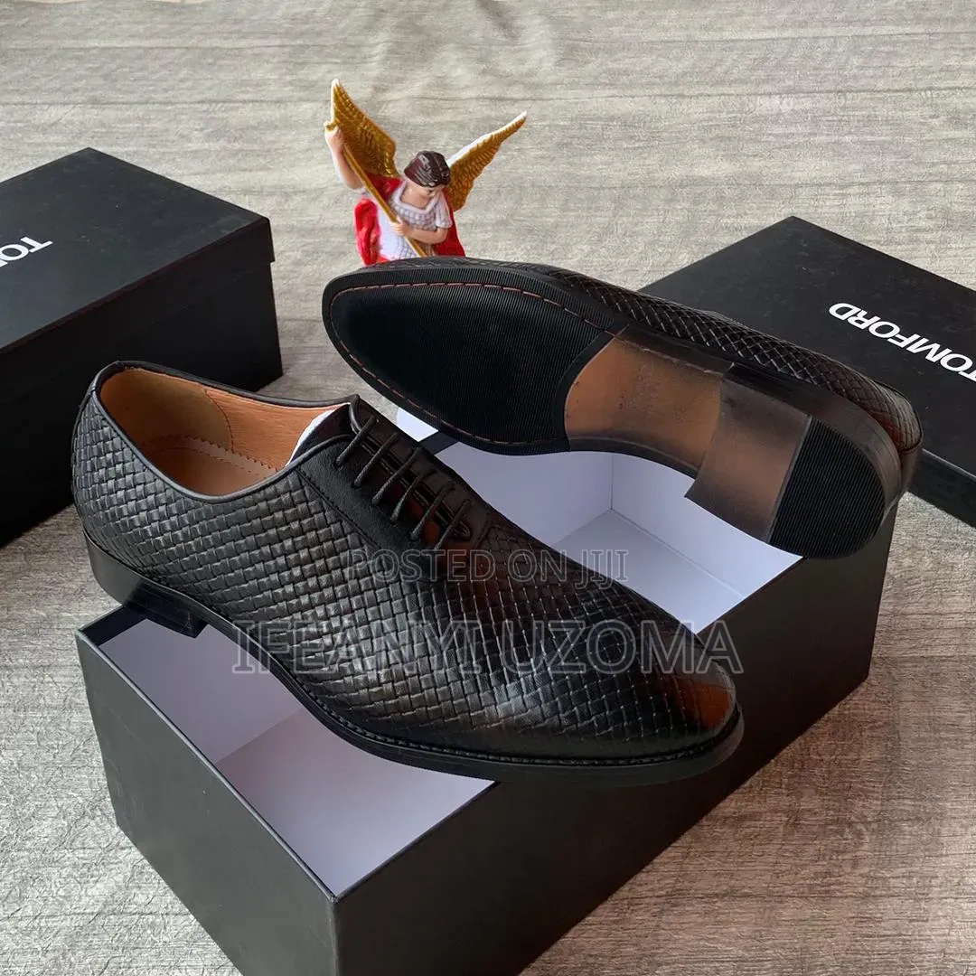 Classic Tomford Lace Up Men Shoe