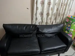 7 Seaters Leather Sofa