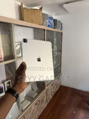 Apple iPad (2022) 512 GB Silver
