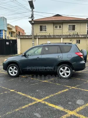 Toyota RAV4 3.5 2010 Teal