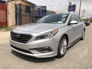 Hyundai Sonata Limited 4dr Sedan (2.4L 4cyl 6A) 2015 Silver