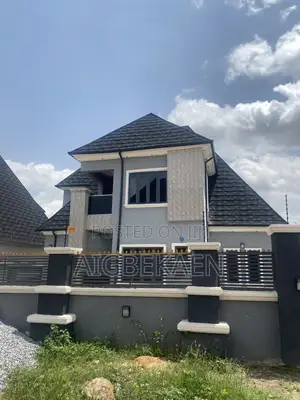 4bdrm Duplex in Unity Estate, Pyakasa for sale