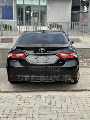 Toyota Camry SE 2023 Black