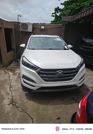 Hyundai Tucson 2016 White