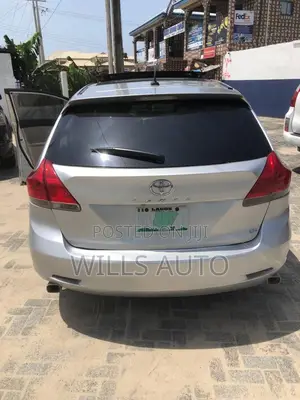 Toyota Venza 2012 Silver