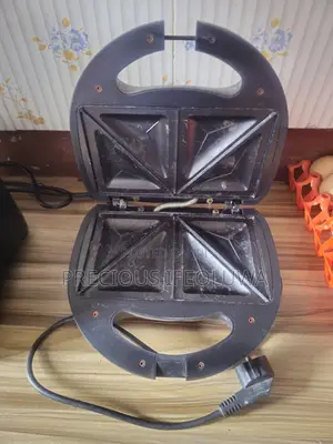 Toasting Machine