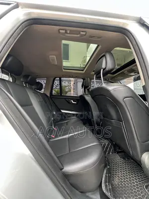 Mercedes-Benz GLK-Class Base GLK 350 4dr 4x2 (3.5L 6cyl 7A) 2015 Silver