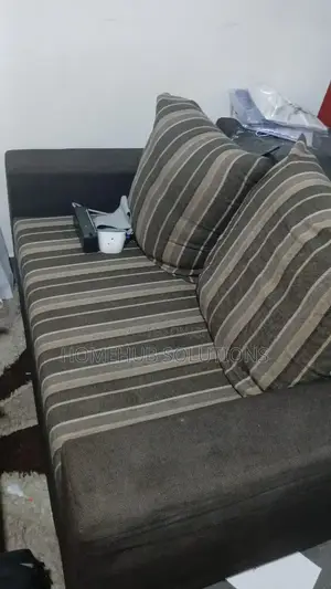 5 Seaters Sofa With Center Table and Two Side Tables
