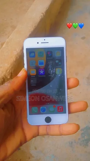 Apple iPhone 7 32 GB White
