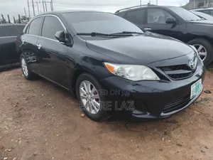 Toyota Corolla 2013 Blue