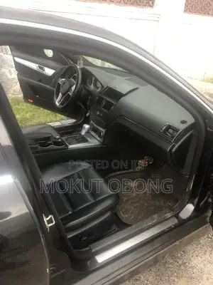 Mercedes-Benz C300 2008 Black