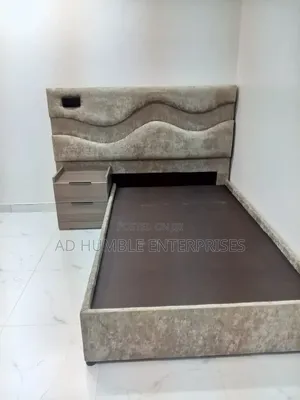 Fabric Deco 4by6 Padded Besdframe