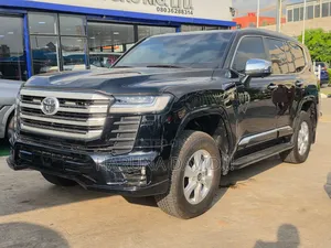 New Toyota Land Cruiser 2025 Black