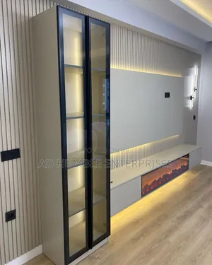 Luxury Desgin Tv Console With Full Height Dressing Mirror