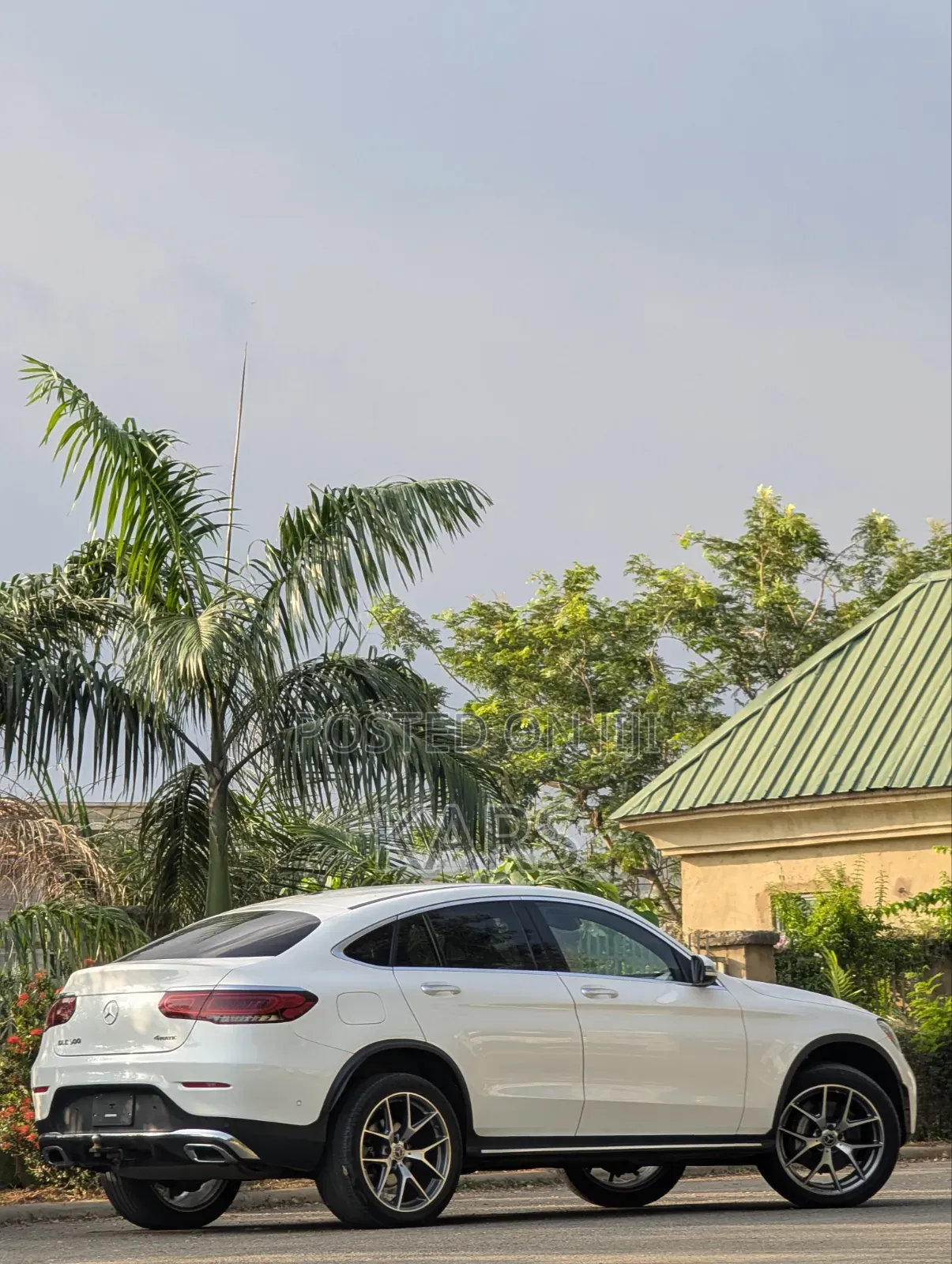 Mercedes-Benz GLC-Class 2022 White