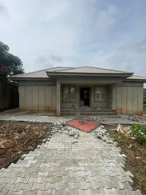 3bdrm House in Kolapo Ishola, Akobo for rent