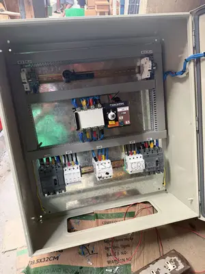 125a Change Over Between Solar and Grid