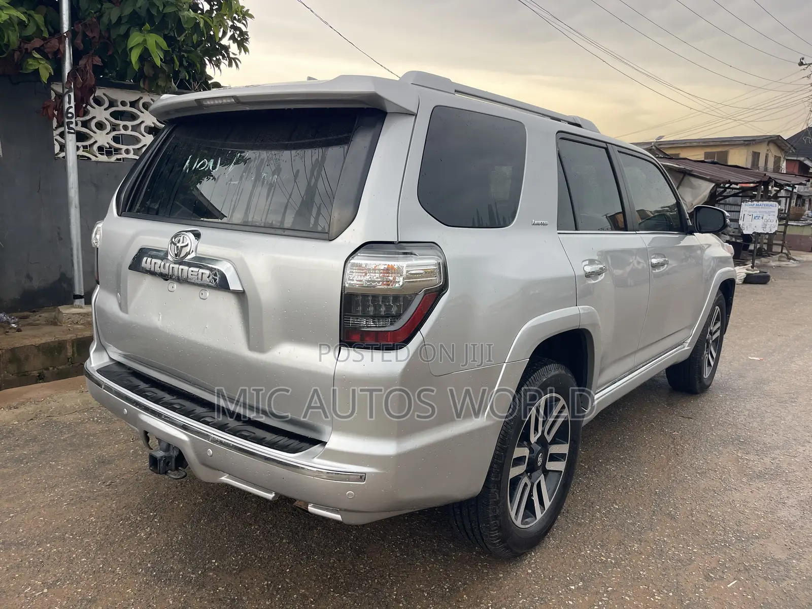 Toyota 4-Runner 2016 Silver