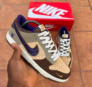 Nike Sneakers